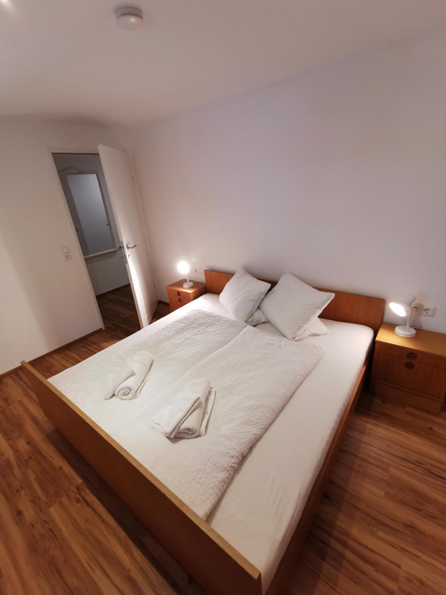 Apartments Haus Schoen - Preise Inclusive Pitztal Sommer Card Jerzens Room photo